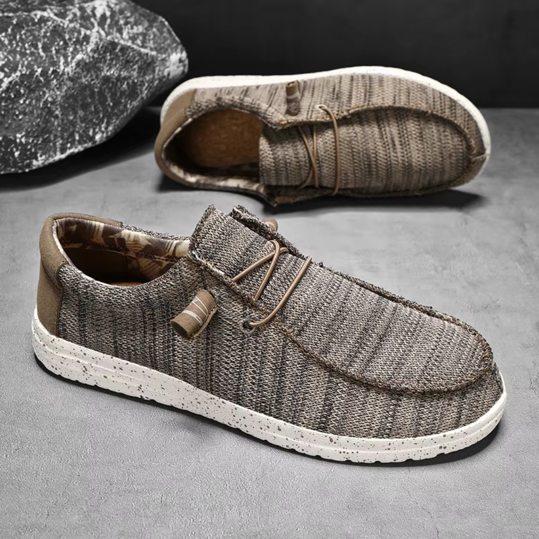 Corvan Canvas Sneakers