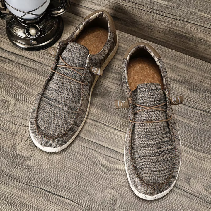 Corvan Canvas Sneakers