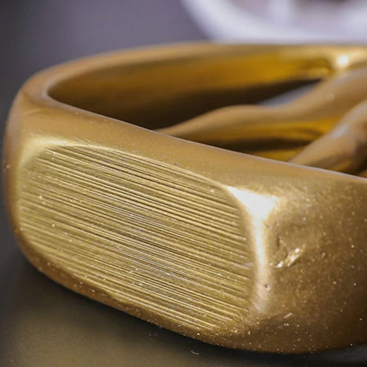 Contemporary Resin Couple Figurine With Glossy Finish