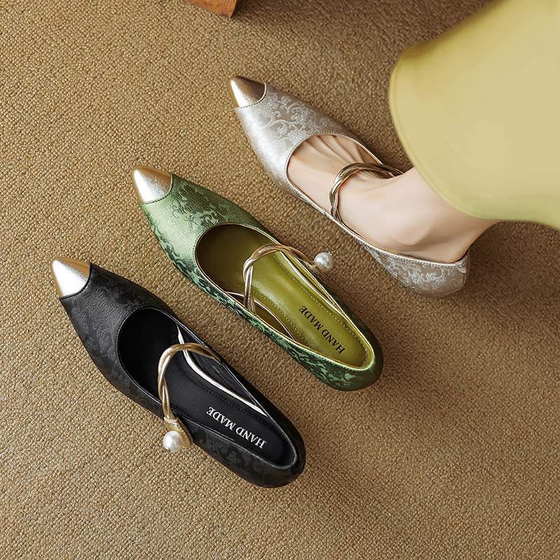 Savana Suede Kitten Heels