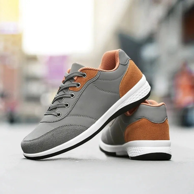 Cortona Trainers - Sydney Thomas