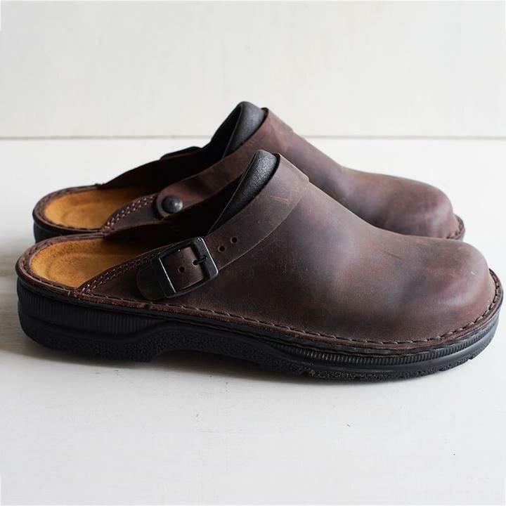 Greer Leather Slippers