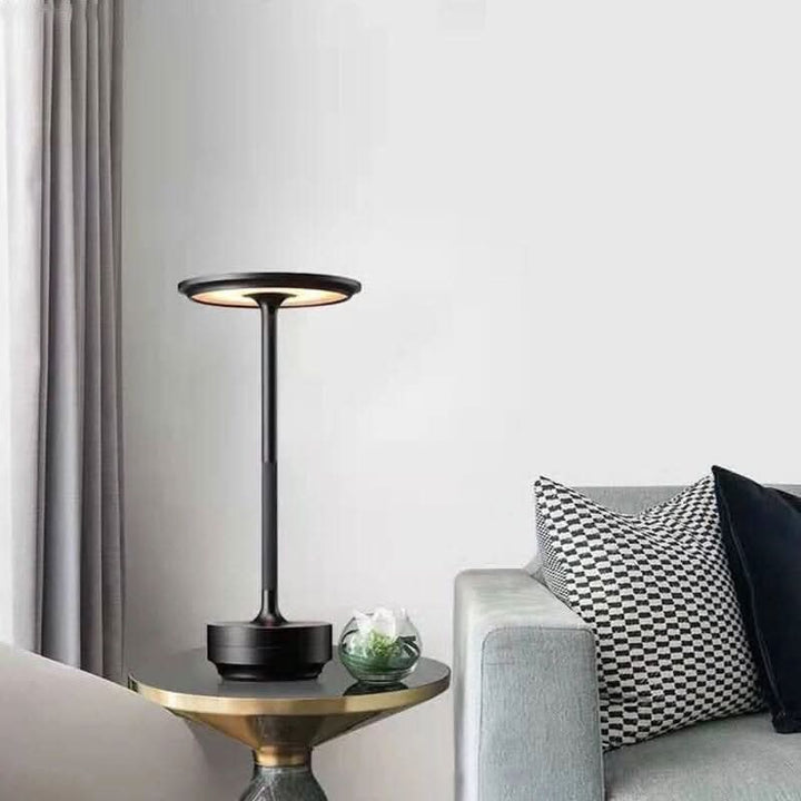 Minimalist Metal Table Lamp With Glossy Finish
